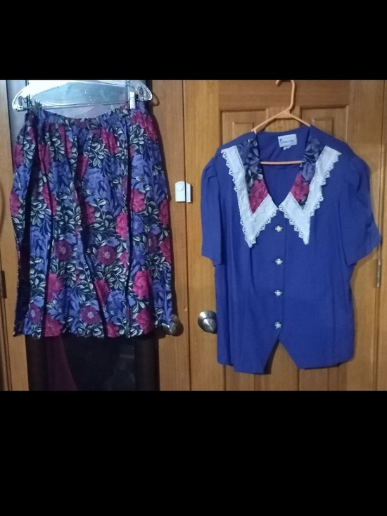 Matthew and David Dresses & Skirts - Girls Purple Floral Skirt & Button-Front Top Set by
